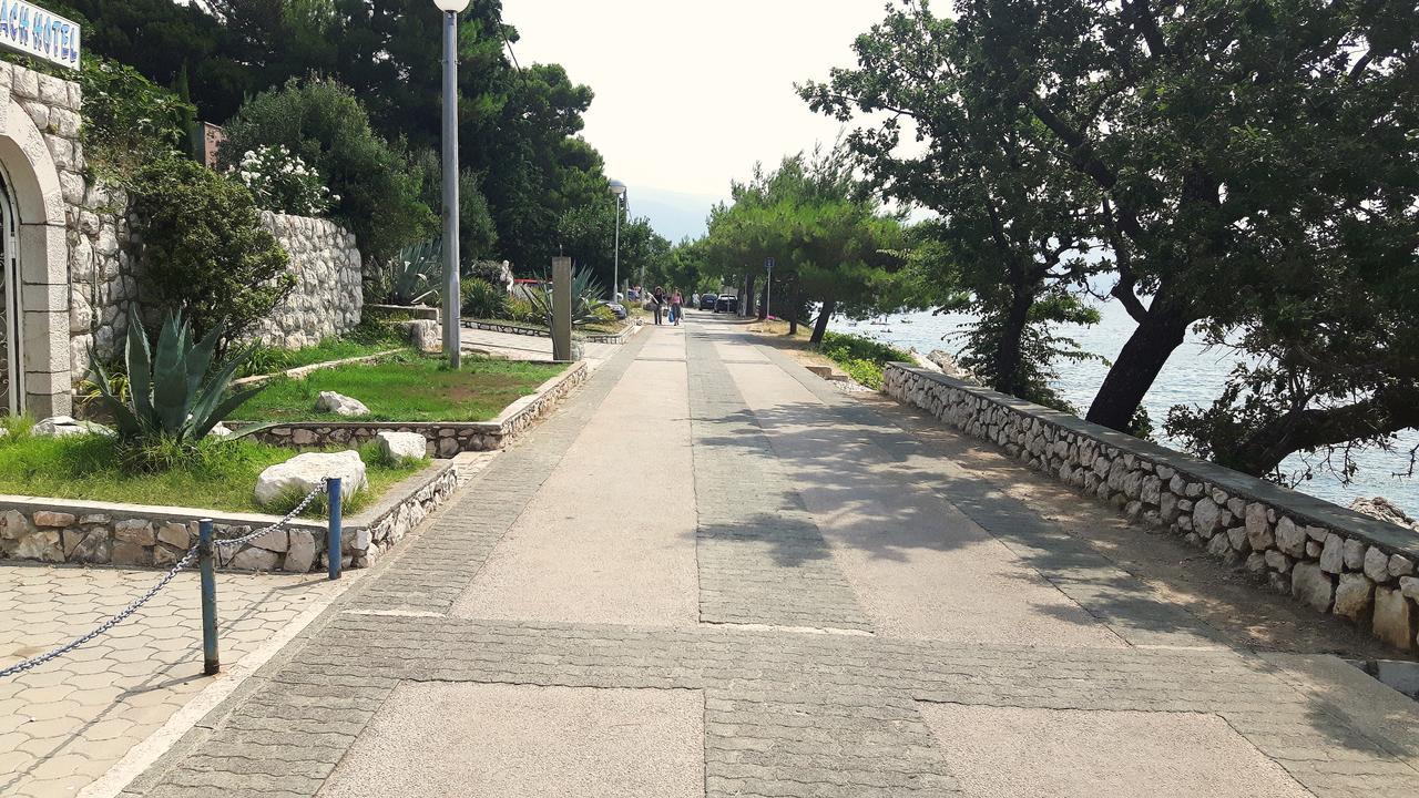 Adria Beach Guest House Novi Vinodolski Eksteriør bilde
